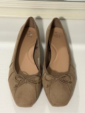 Time and Tru Taupe Suede Bow Ballet Flats